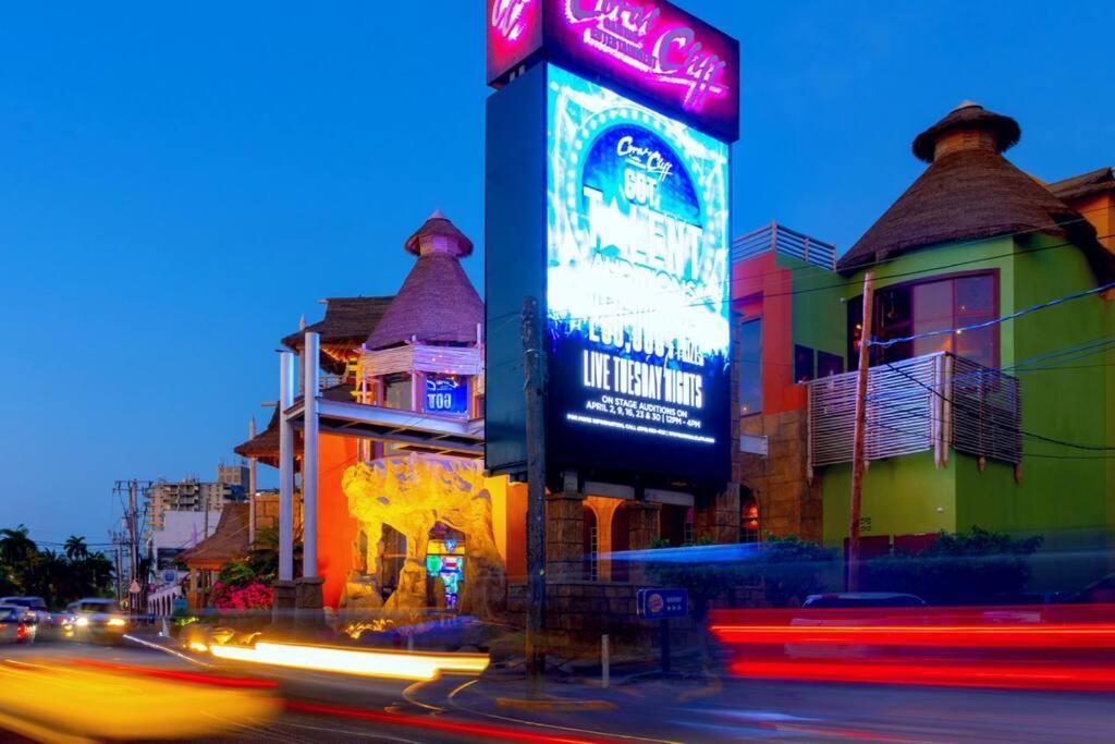 Falcon Islandview - Airport Pickup Available - 24Security مونتيغو باي المظهر الخارجي الصورة